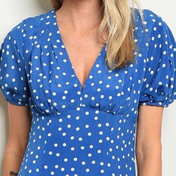 ❌DONATED❌Blue Polka Dot Cottage Style V-Neck Lined Midi Dress - Picture 2 of 9